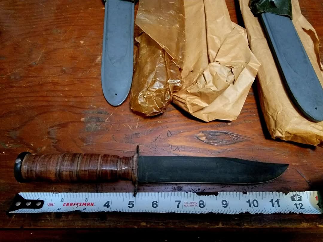 U.S.N MK 2 Combat Knife aka KA-BAR WWII - Image 2
