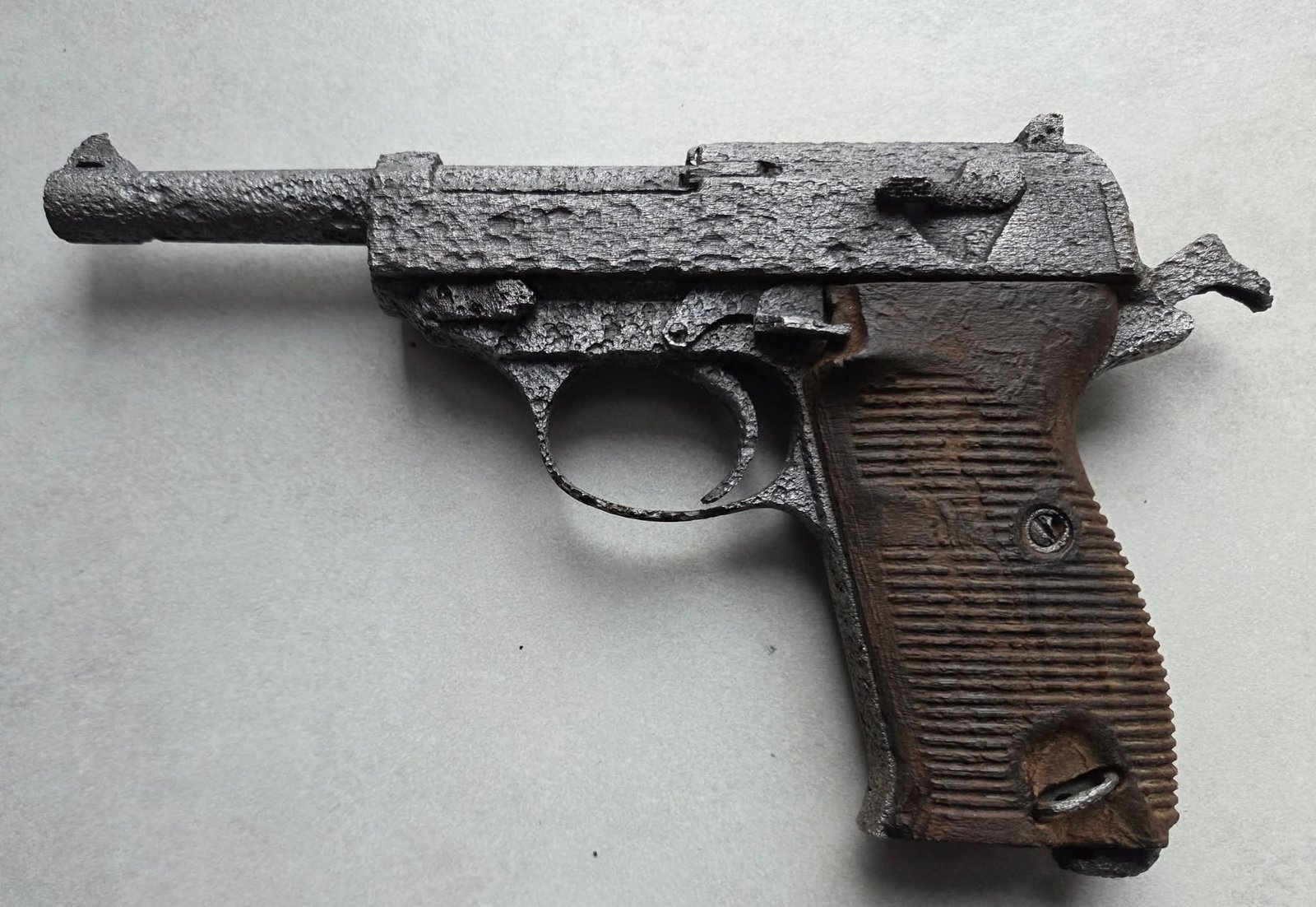 P38 relic - Image 2